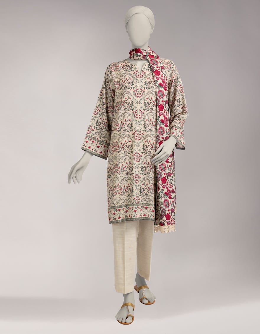 MULTICOLOR KHADDAR PRINTED UNSTITCHED 3PC