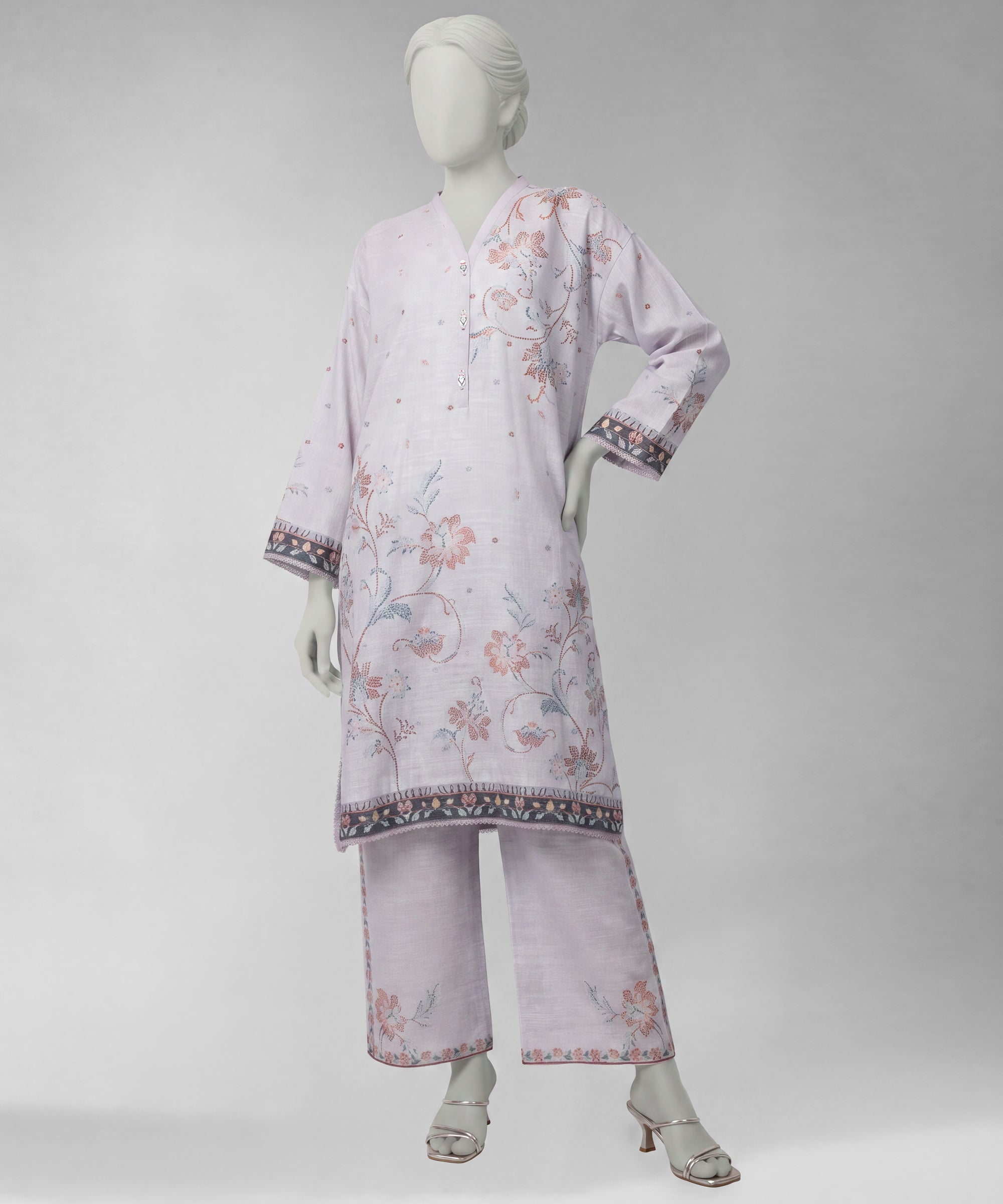 Retail Price: 3,290/-PKR