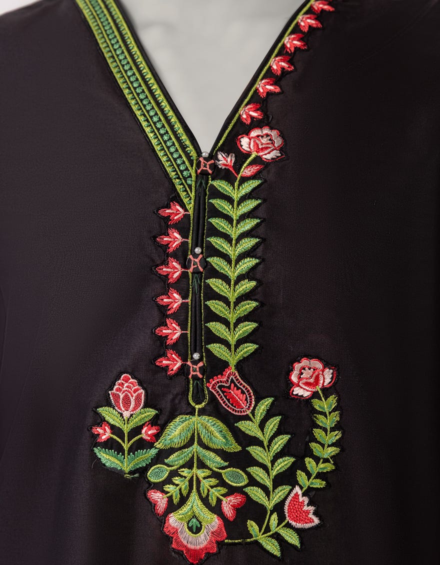 BLACK LAWN EMBROIDERED STITCHED 3PC