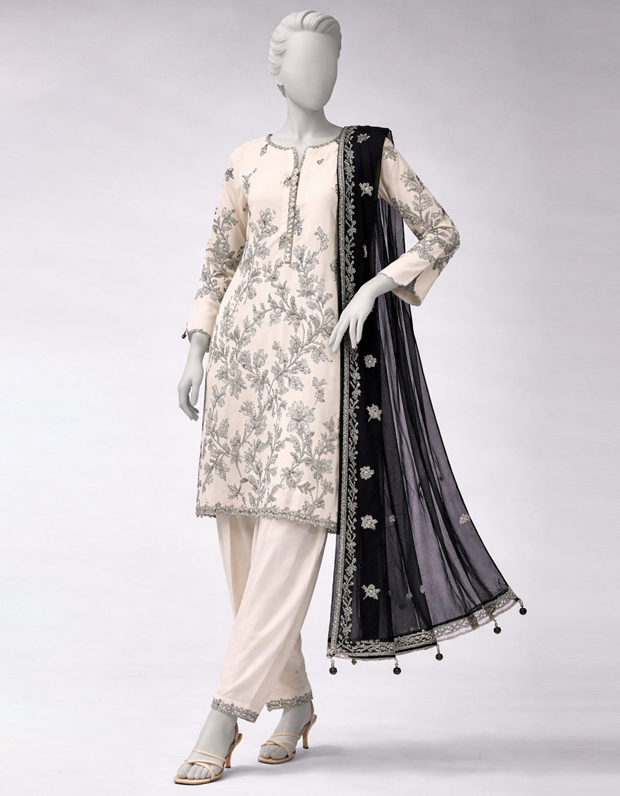 MULTICOLOR LAWN PRINTED UNSTITCHED 3PC