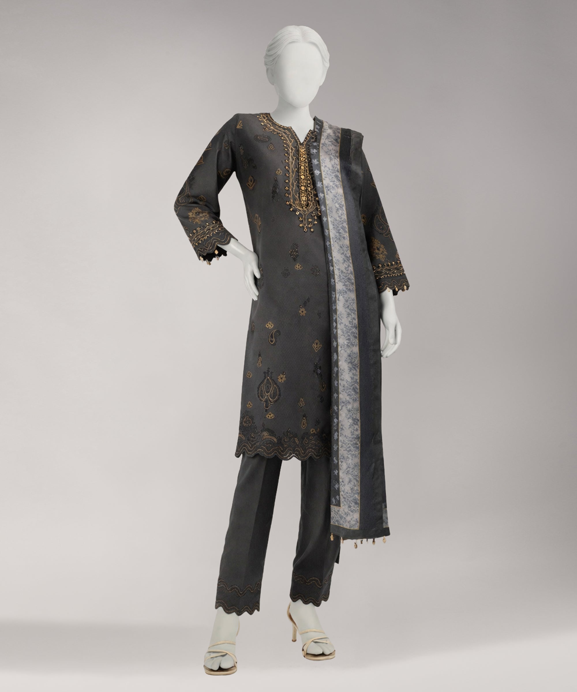 MULTICOLOR LAWN EMBROIDERED UNSTITCHED 3PC