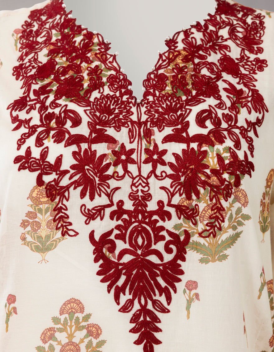 MULTICOLOR LAWN EMBROIDERED UNSTITCHED 3PC
