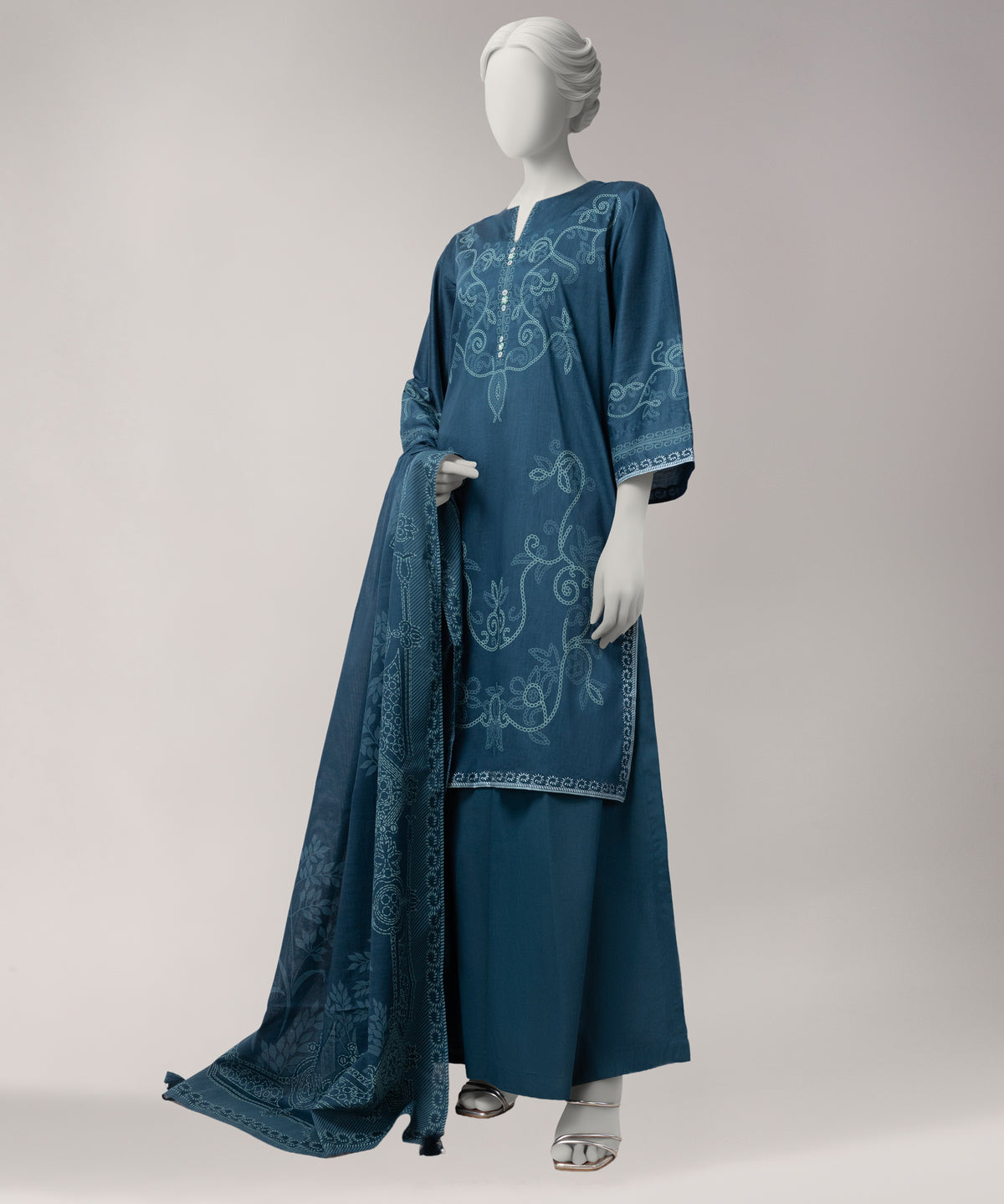 Blue Embroidered Cambric Unstitched 3Pc