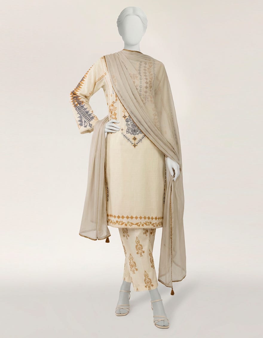 OFF WHITE LAWN DIGITAL PRINTED STITCHED 3PC
