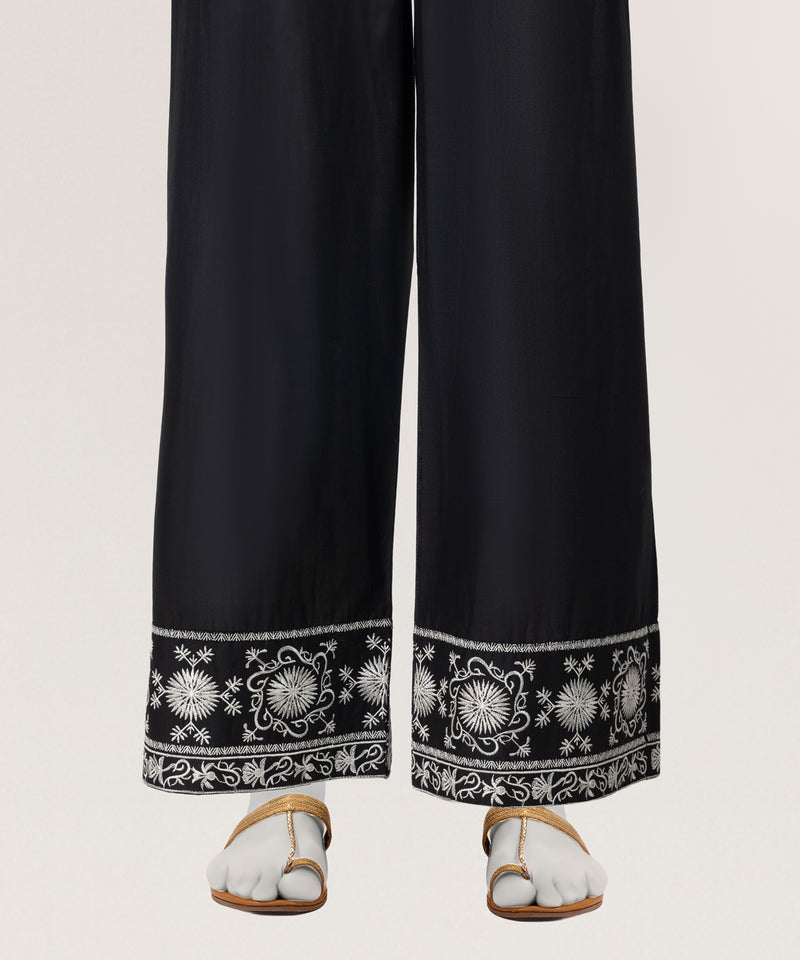Black Lawn Casual Dyed Trousers