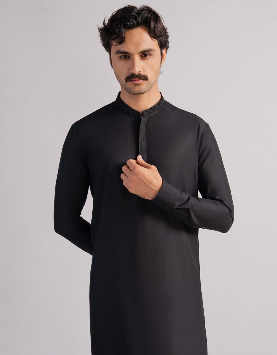 BLACK SEMI-FORMAL KAMEEZ SHALWAR