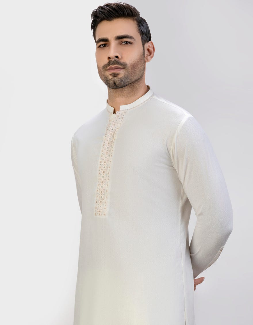 WHITE KAMEEZ SHALWAR | JJKS-S-34485