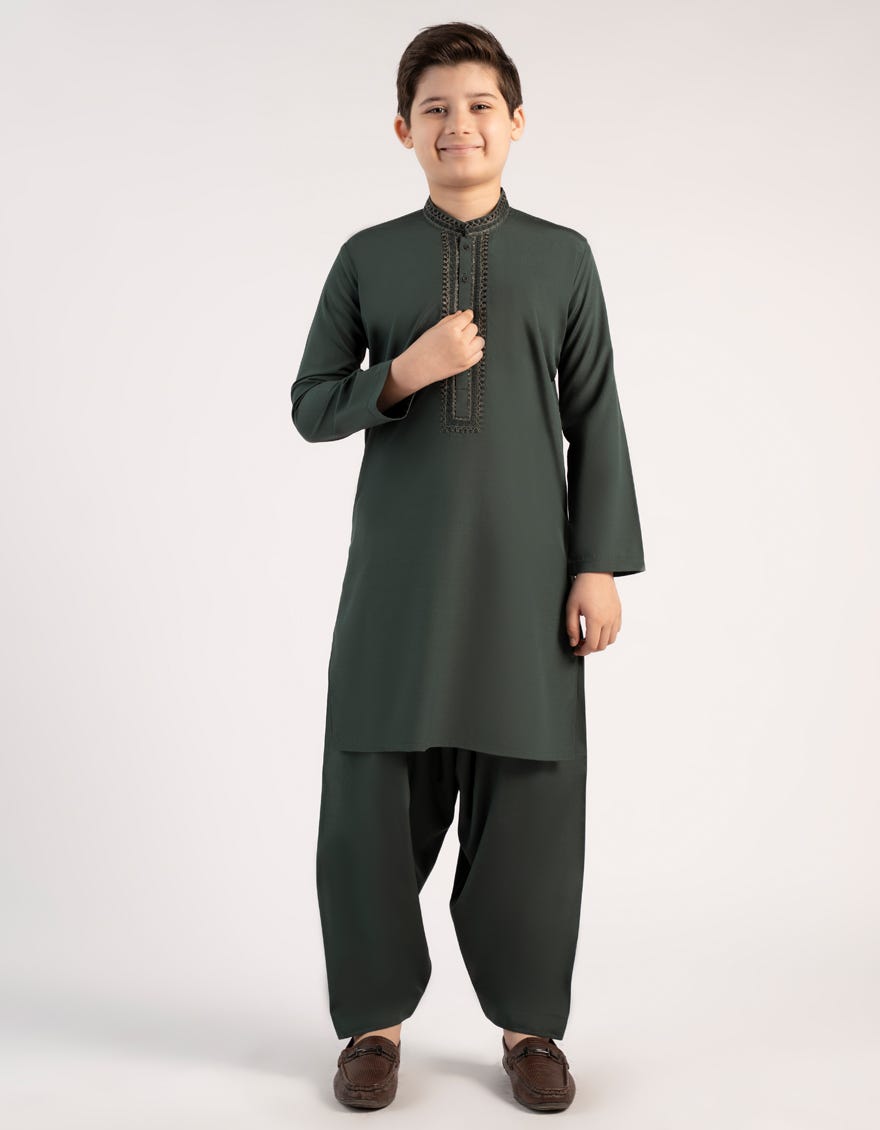 GREEN KAMEEZ SHALWAR