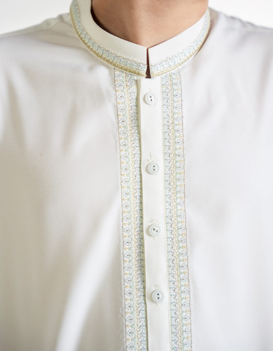 OFF WHITE KAMEEZ SHALWAR