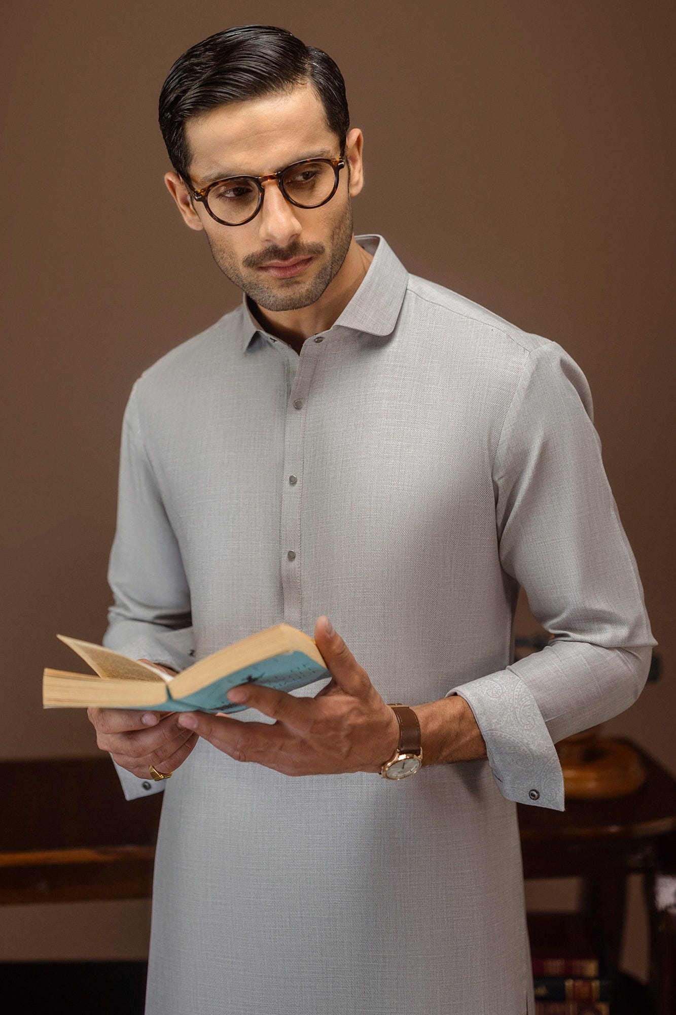 NANTES - LIGHT GREY EXCLUSIVE KAMEEZ SHALWAR