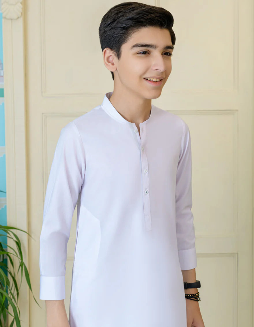 WHITE JUBBA