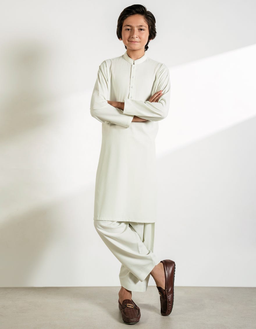 APPLE WHITE BLENDED KAMEEZ SHALWAR