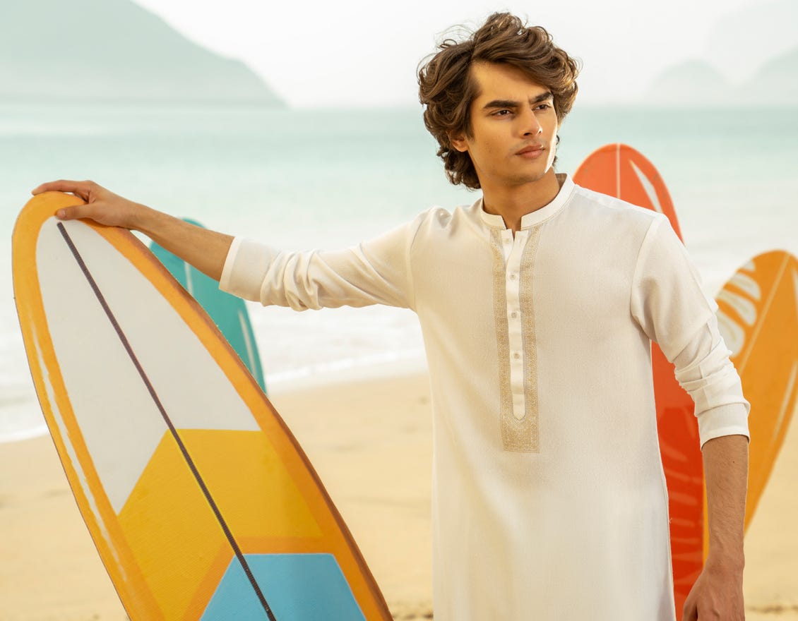 WHITE BLENDED KAMEEZ SHALWAR | JTKS-A-50054