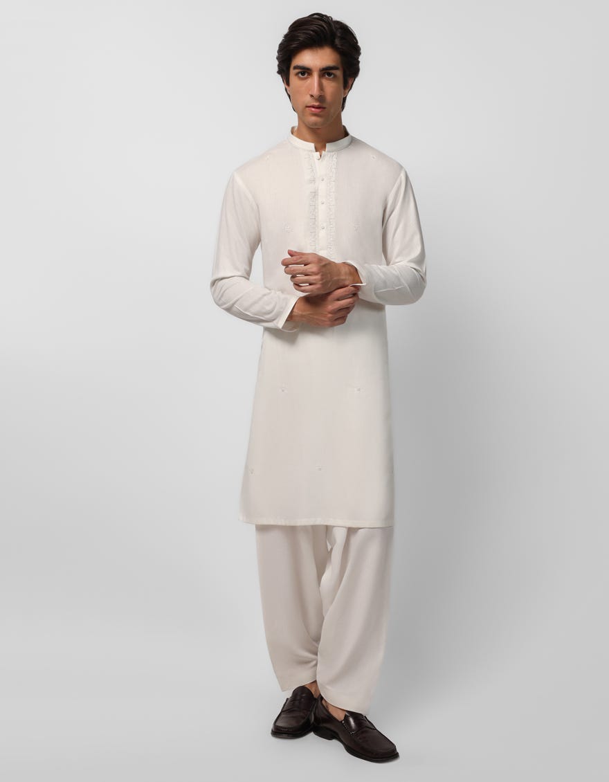 WHITE FORMAL KAMEEZ SHALWAR