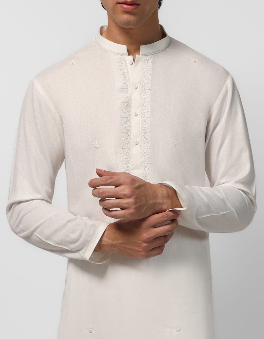 WHITE FORMAL KAMEEZ SHALWAR