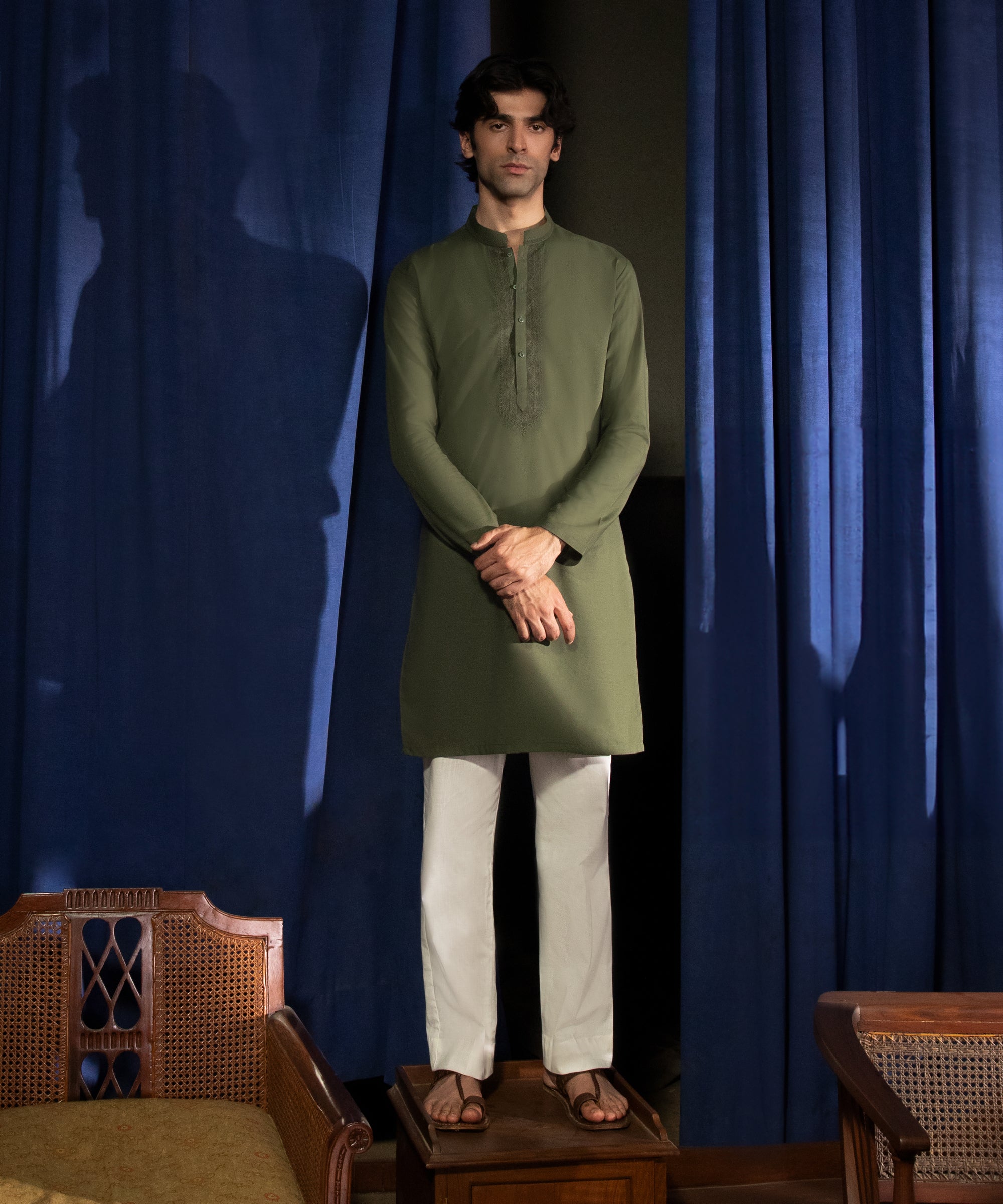 BLACK PLAIN KURTA TROUSERS