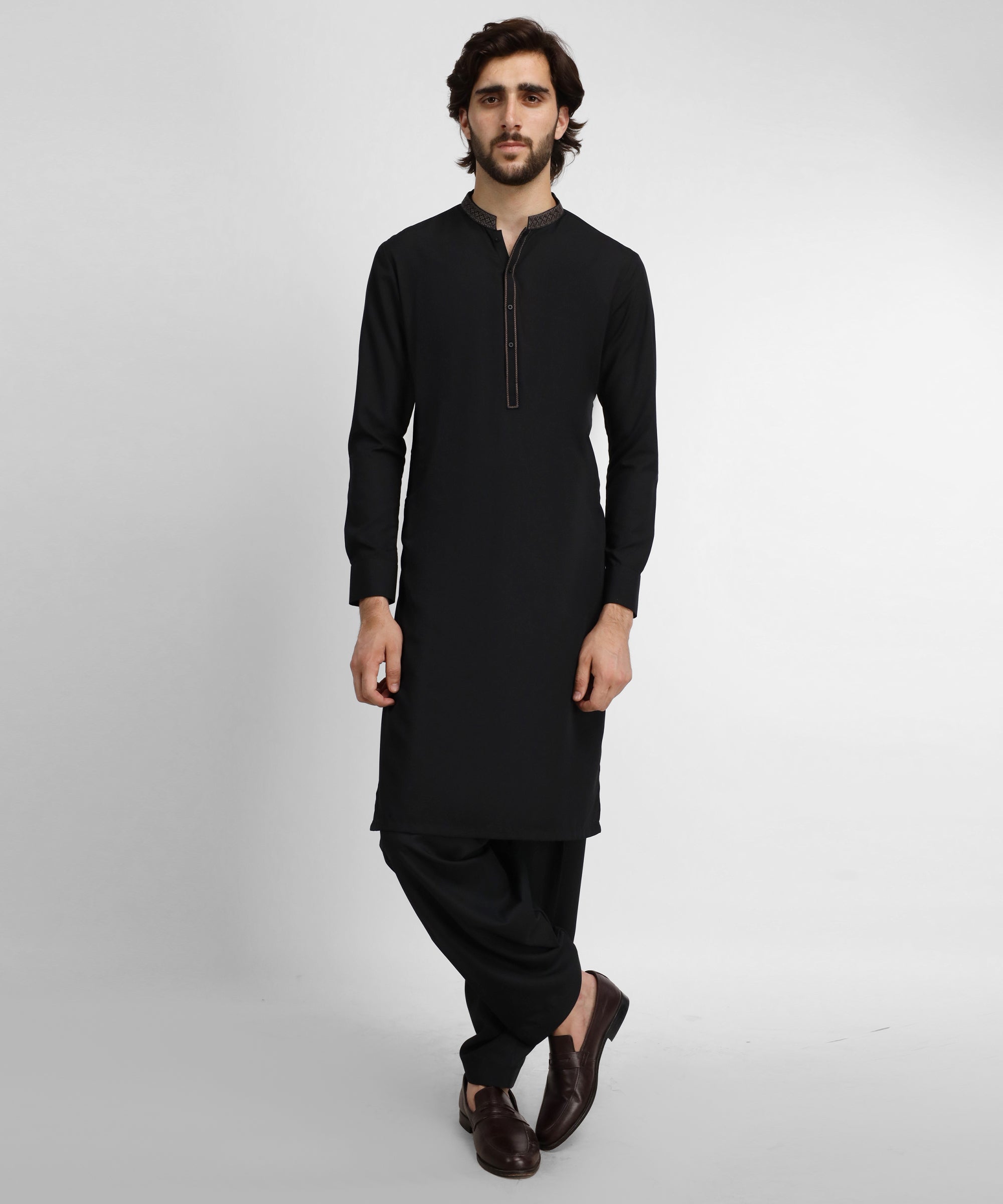 BLACK SEMI-FORMAL KAMEEZ SHALWAR
