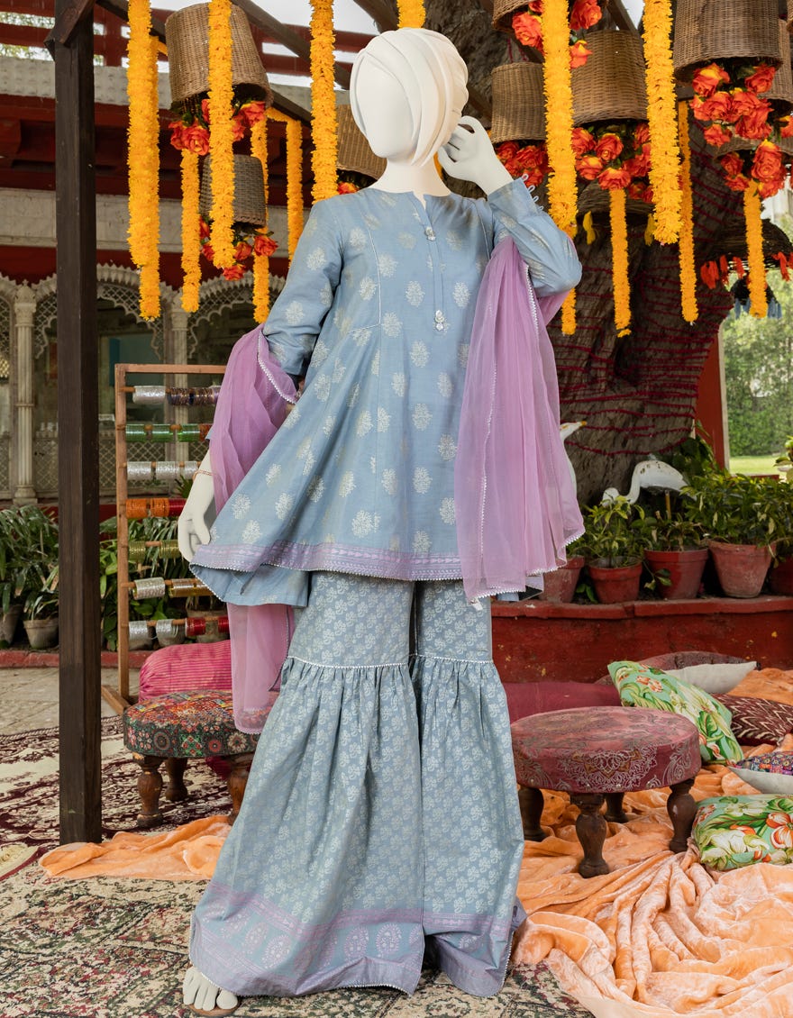 Grey Lawn Teens 3 Piece Stitched | Jgk-Ygtl-S-625-23