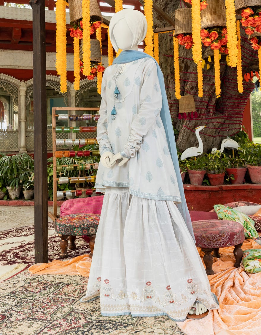 White Lawn Teens 3 Piece Stitched | Jgk-Ygtl-S-626-23