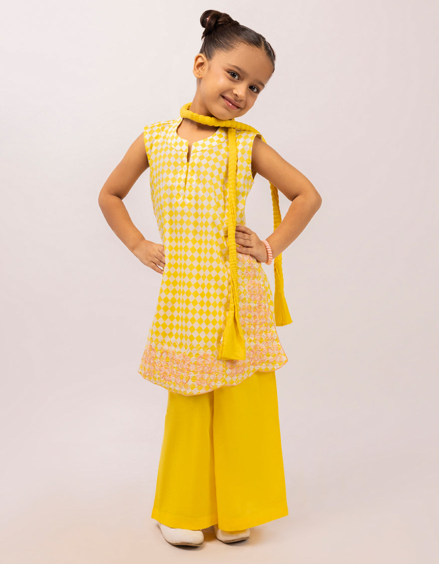 YELLOW LAWN EMBROIDERED STITCHED 3PC