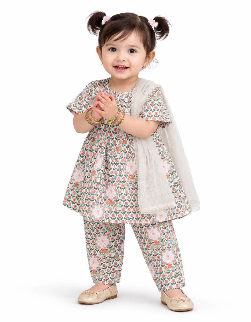 MULTICOLOR LAWN DIGITAL PRINTED STITCHED 3PC