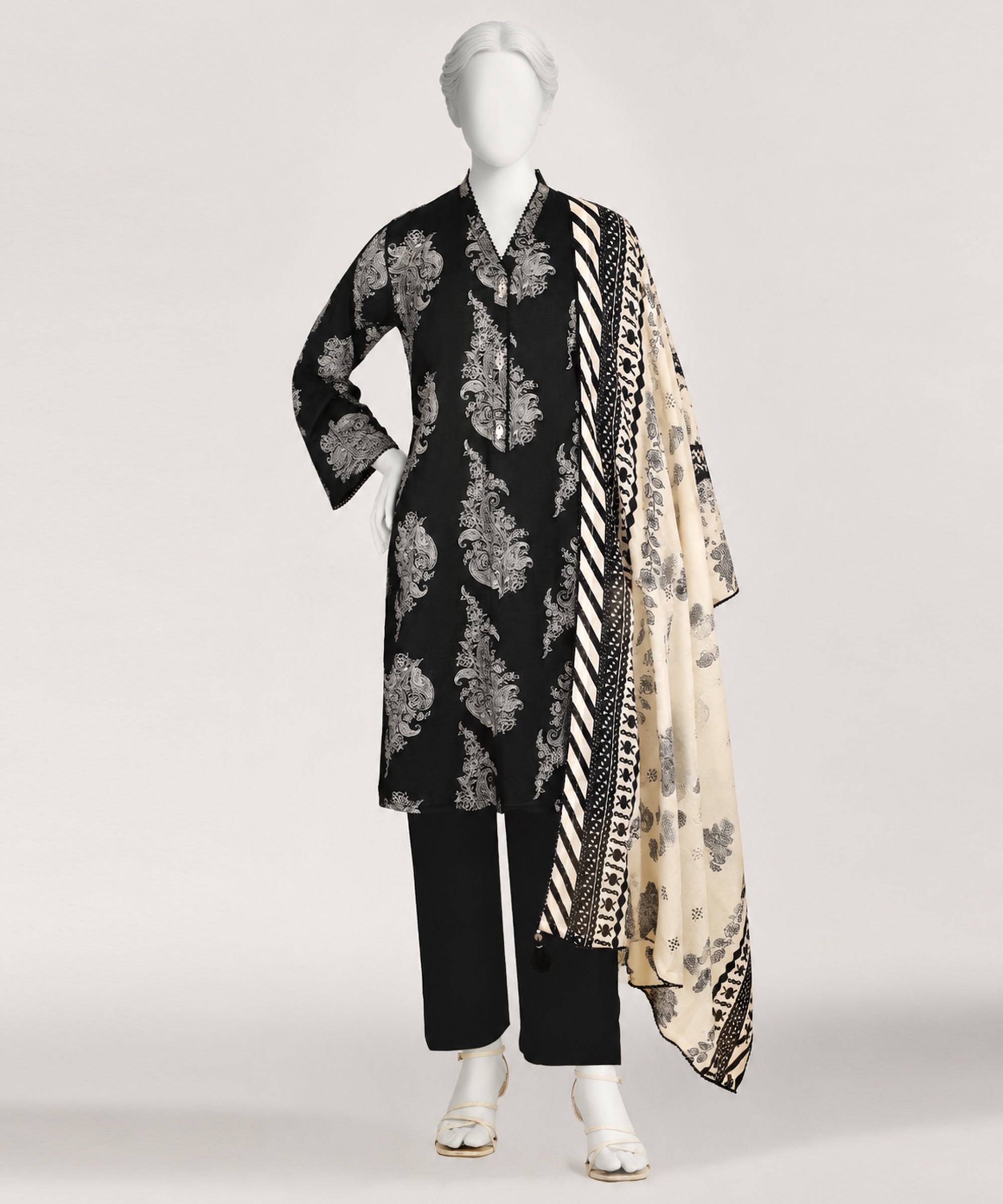 BLACK LAWN PRINTED STITCHED 3PC
