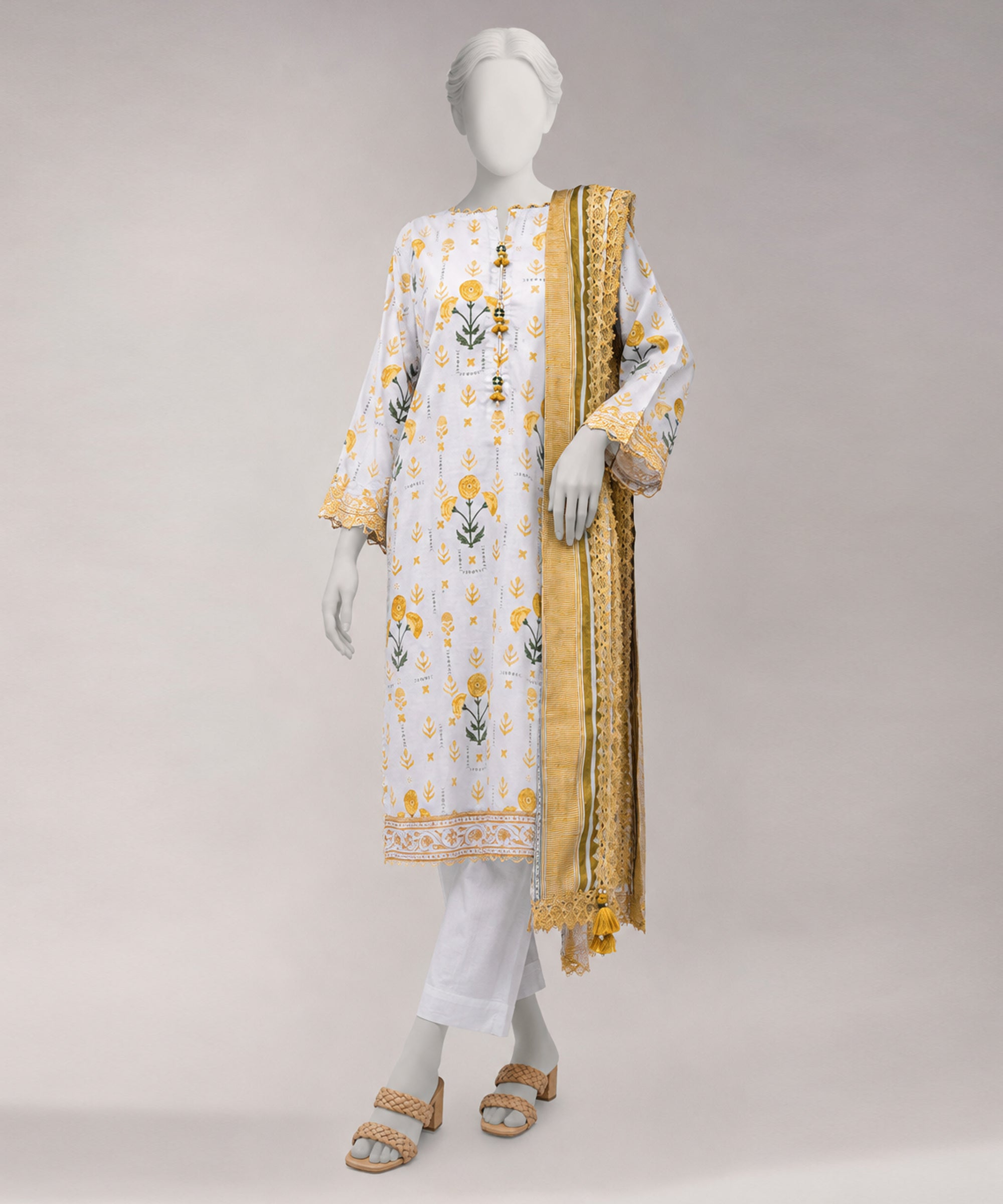 MULTICOLOR LAWN EMBROIDERED UNSTITCHED 3PC