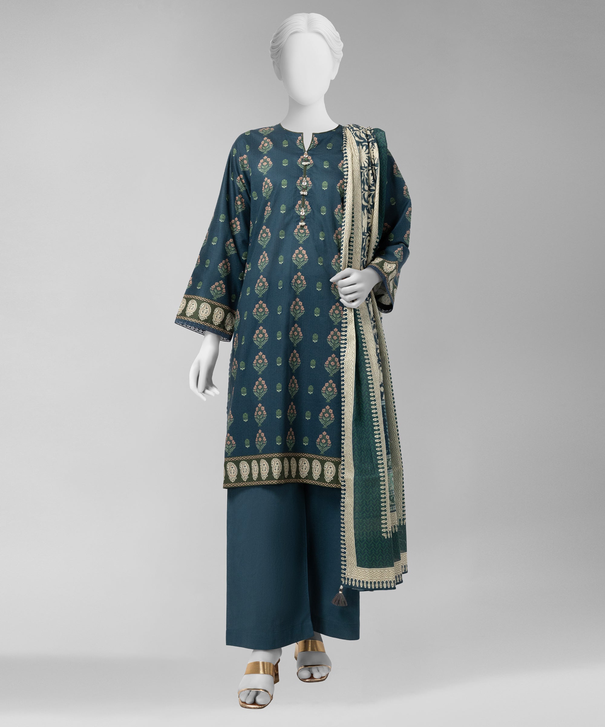 Retail Price: 3,490/-PKR