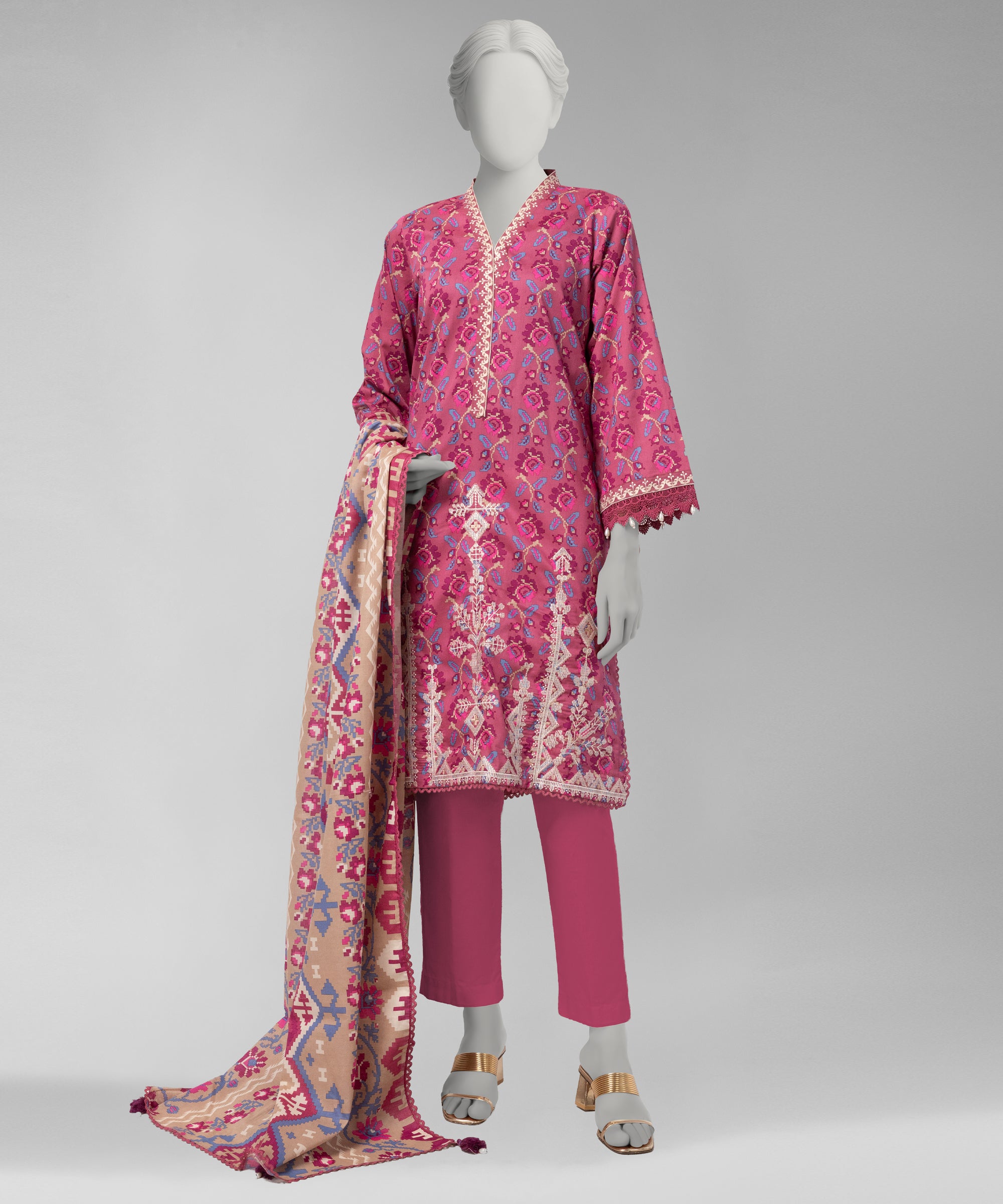 Retail Price: 5,990/-PKR