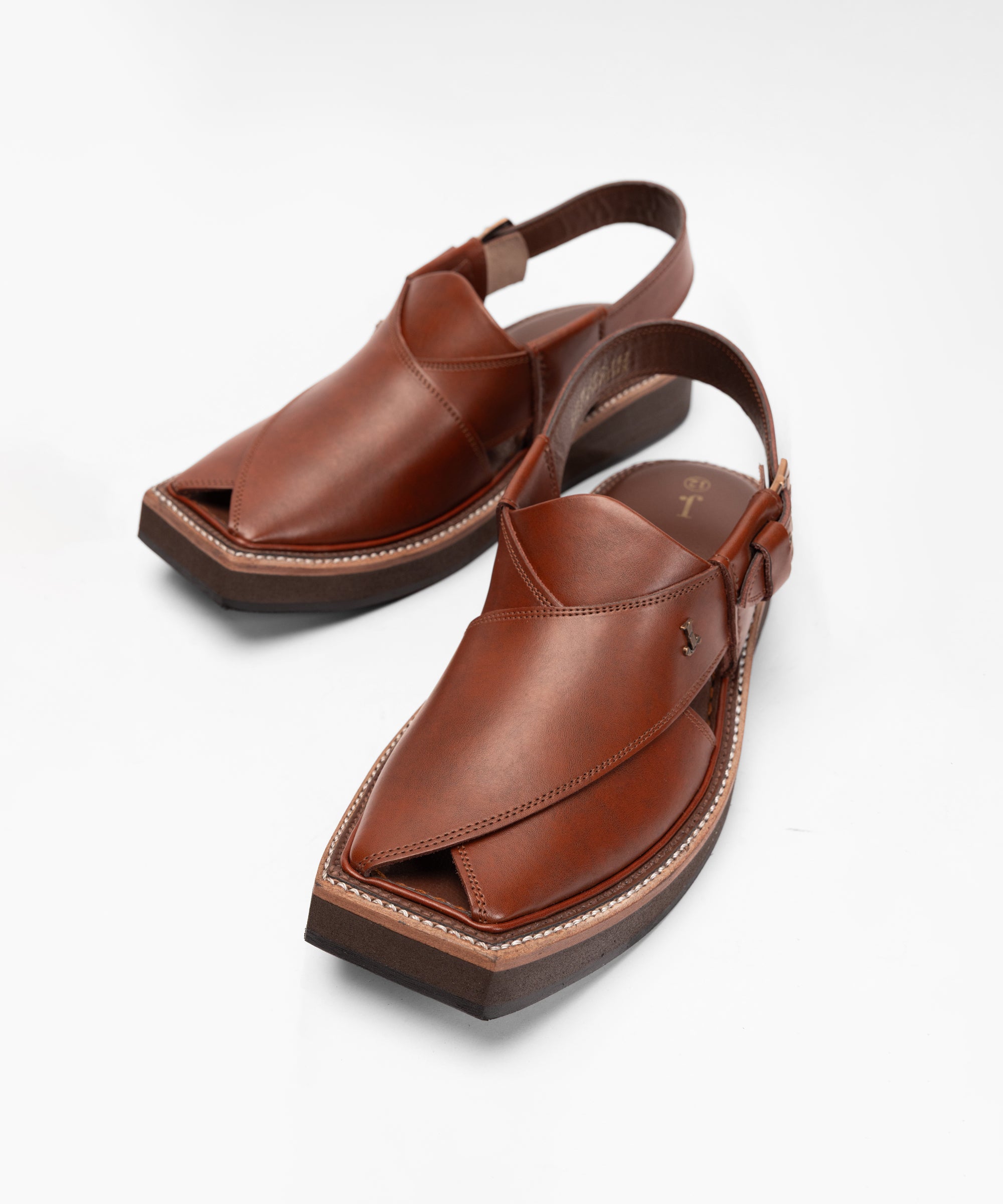 MAROON PLAIN PESHAWARI SANDALS