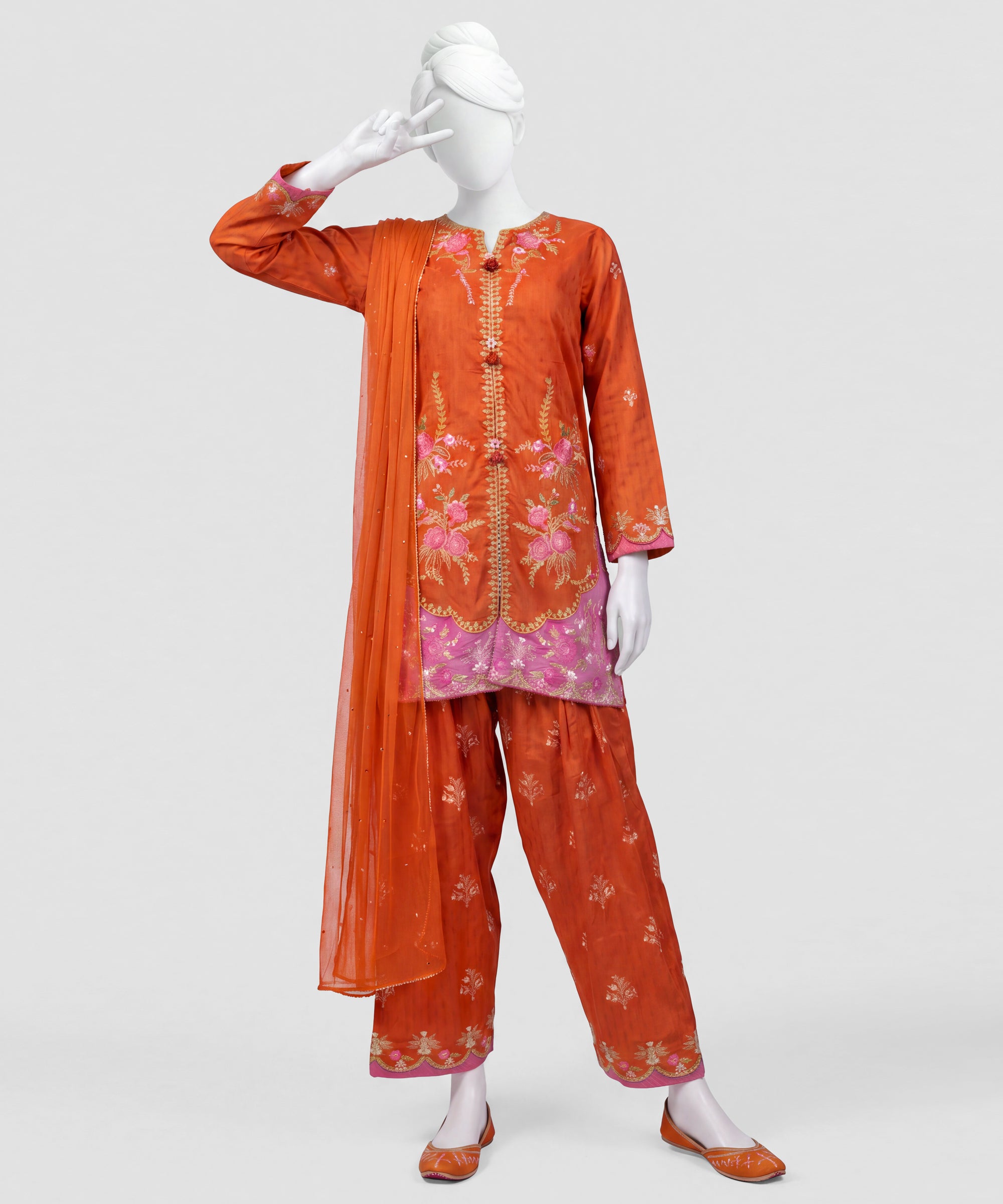 Rust Dyed Embroidered Stitched 3Pc