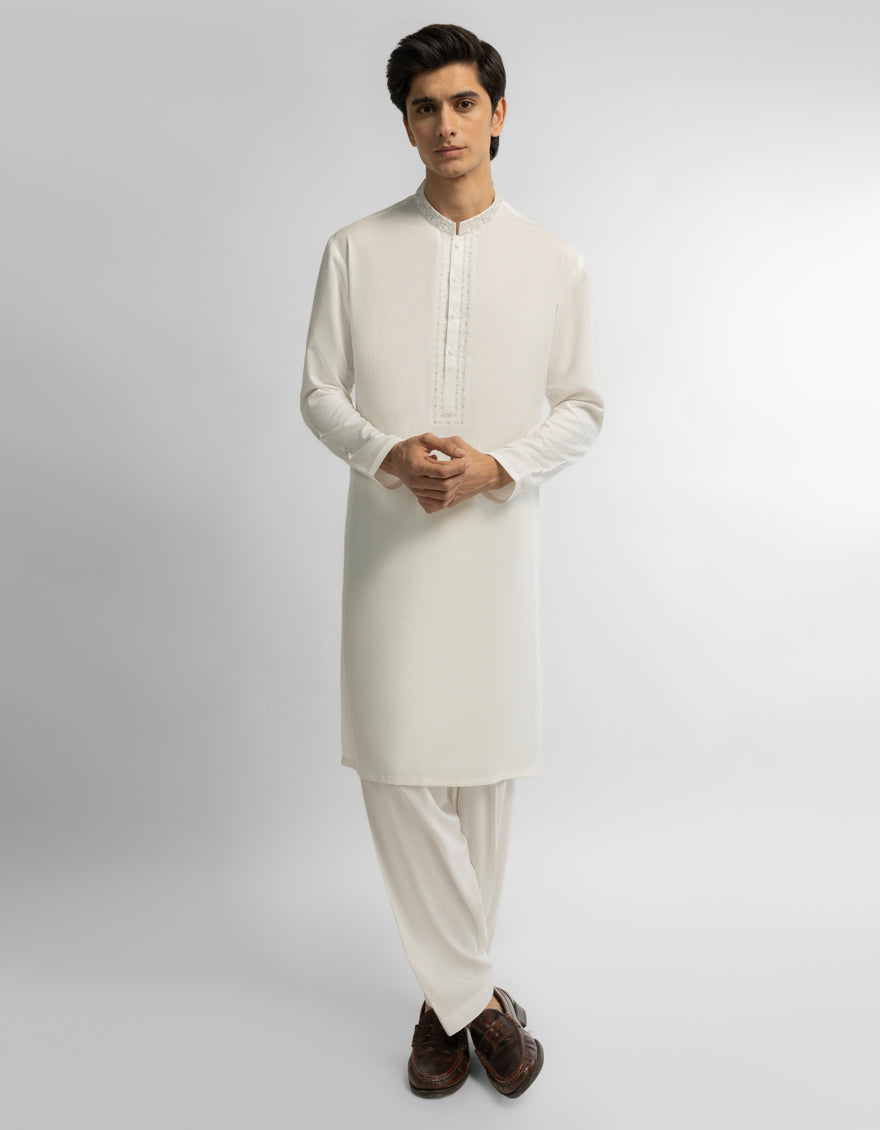 WHITE FORMAL KAMEEZ SHALWAR