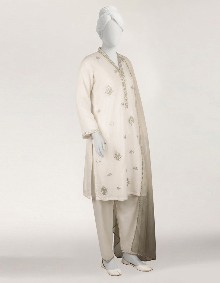 WHITE LAWN EMBROIDERED STITCHED 3PC