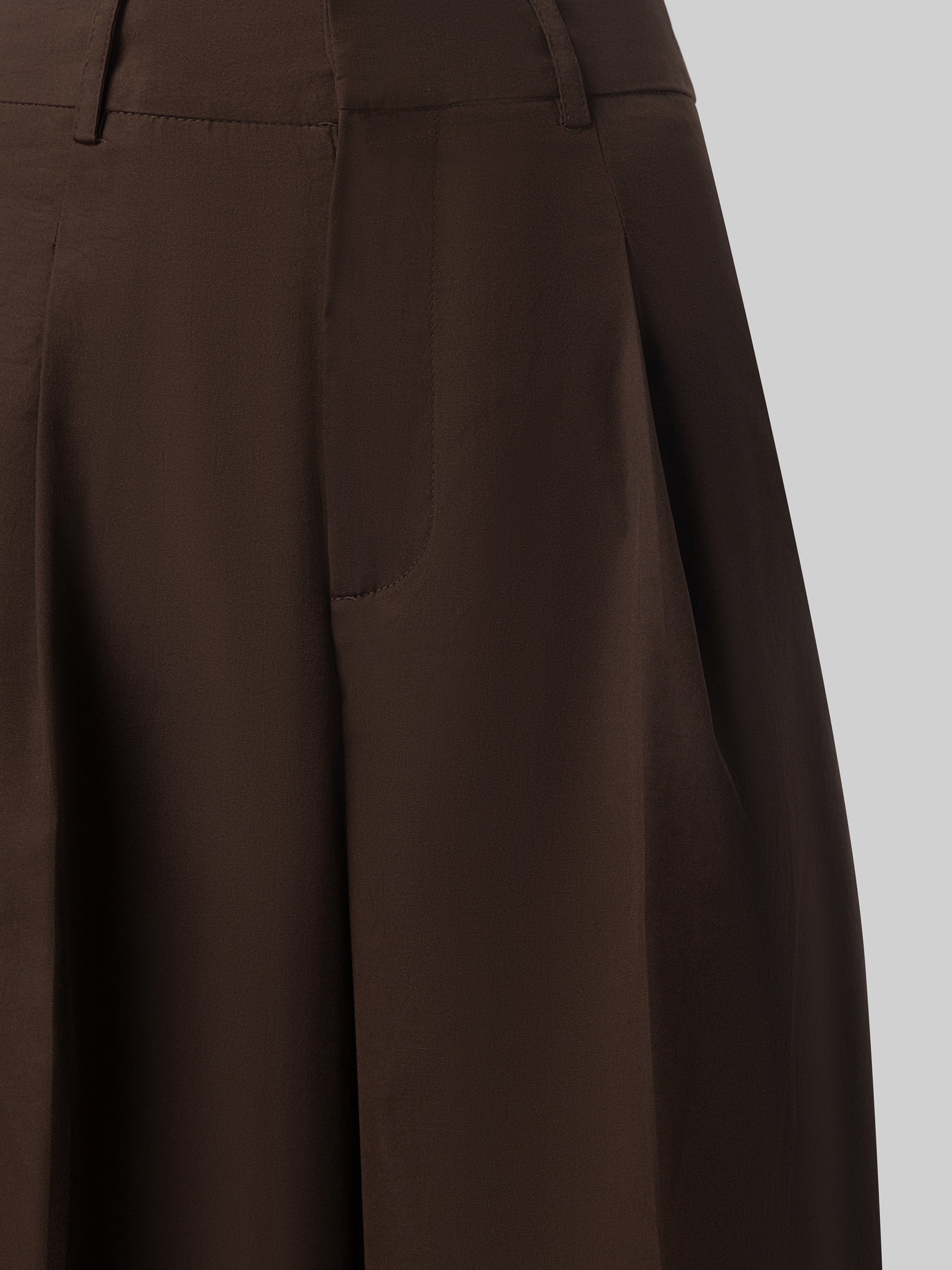 Truffle Pleated Wide Leg Pants