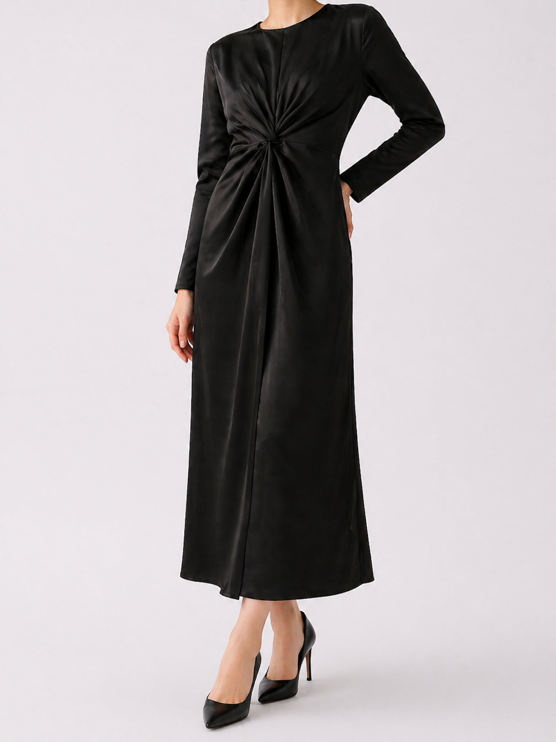 Black High-Slit Shift Dress