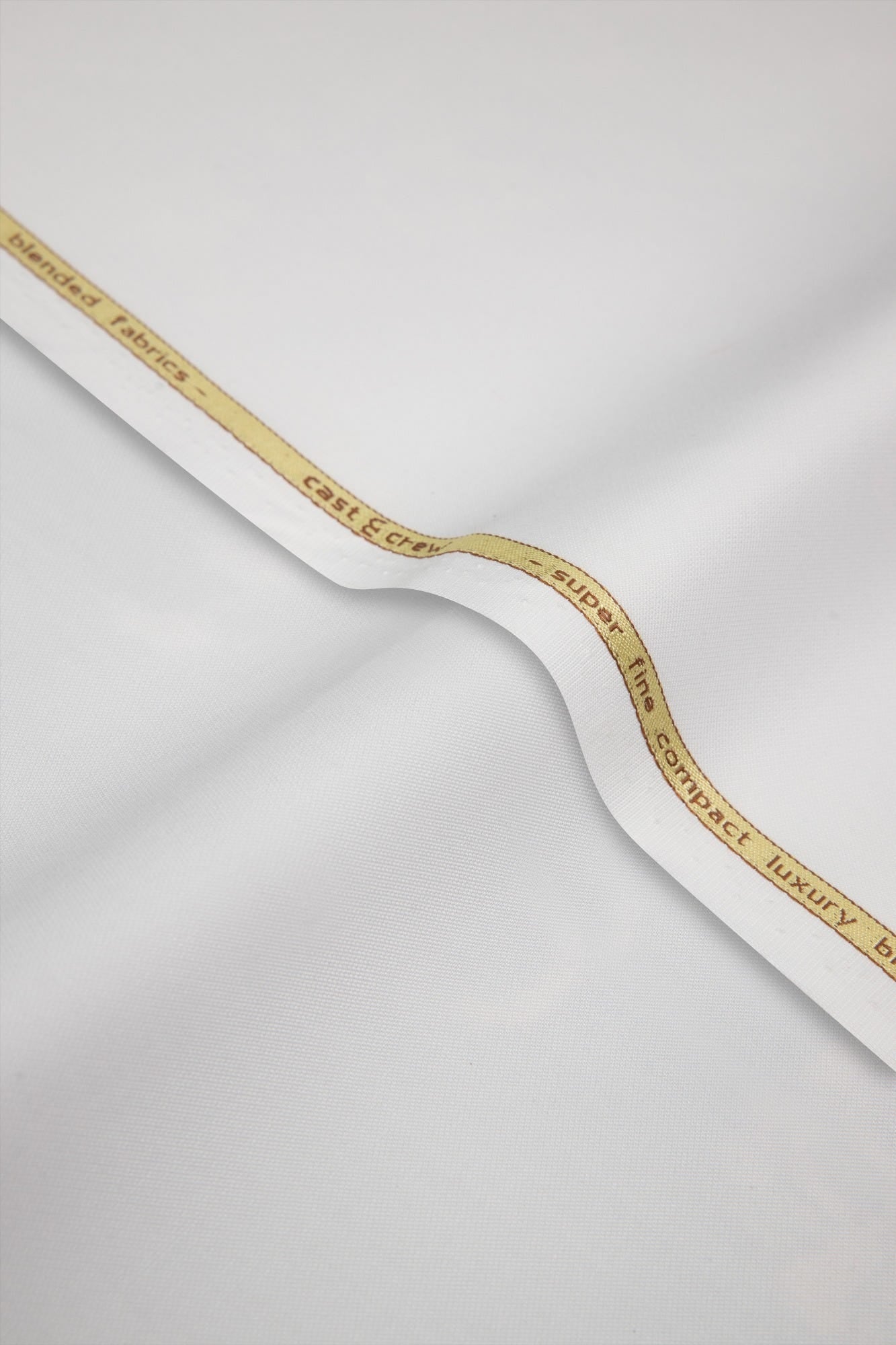 OSORNO - OFF WHITE UNSTITCHED FABRIC