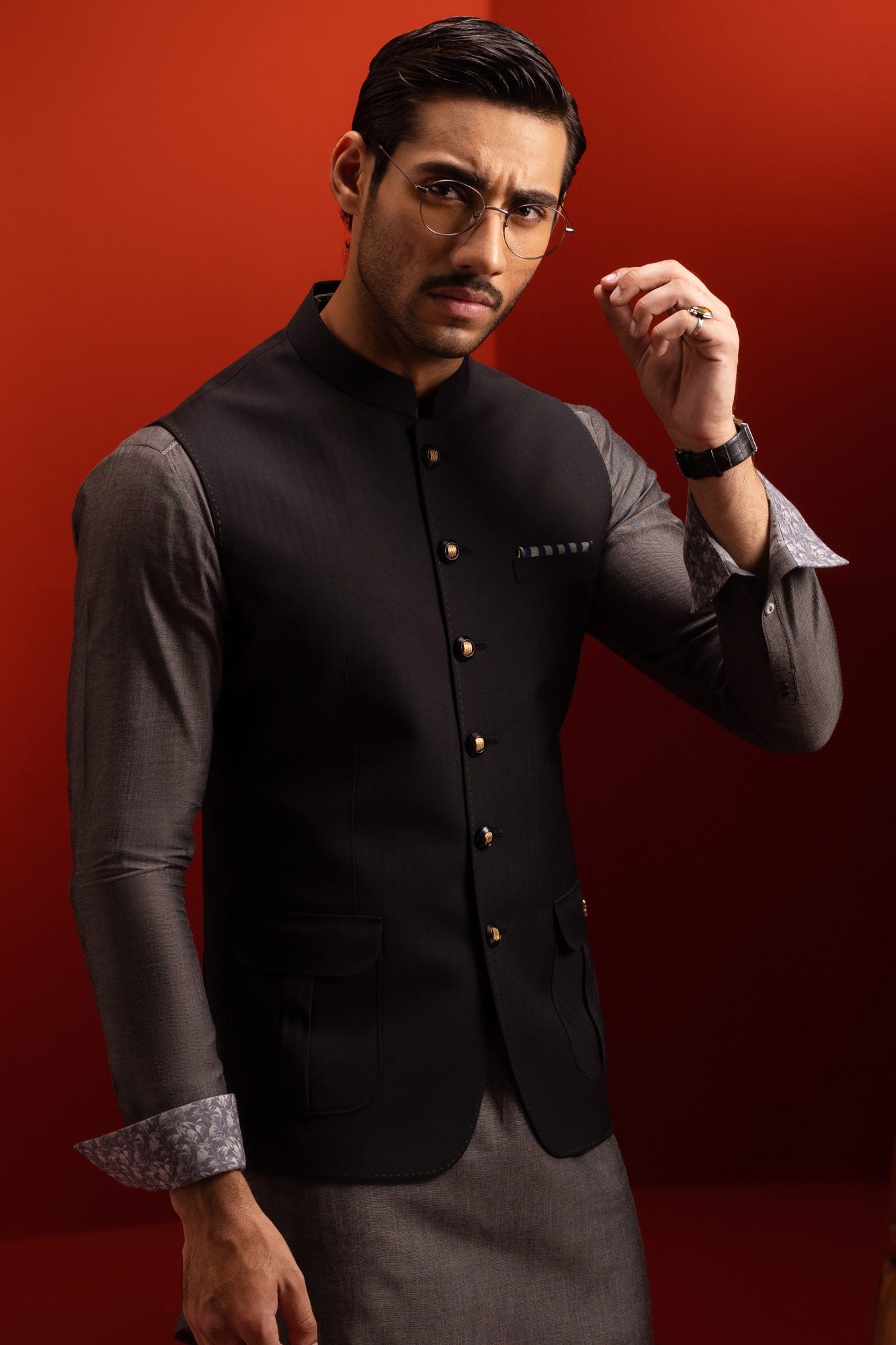 CLASSIC VEST - BLACK BLENDED WAISTCOAT