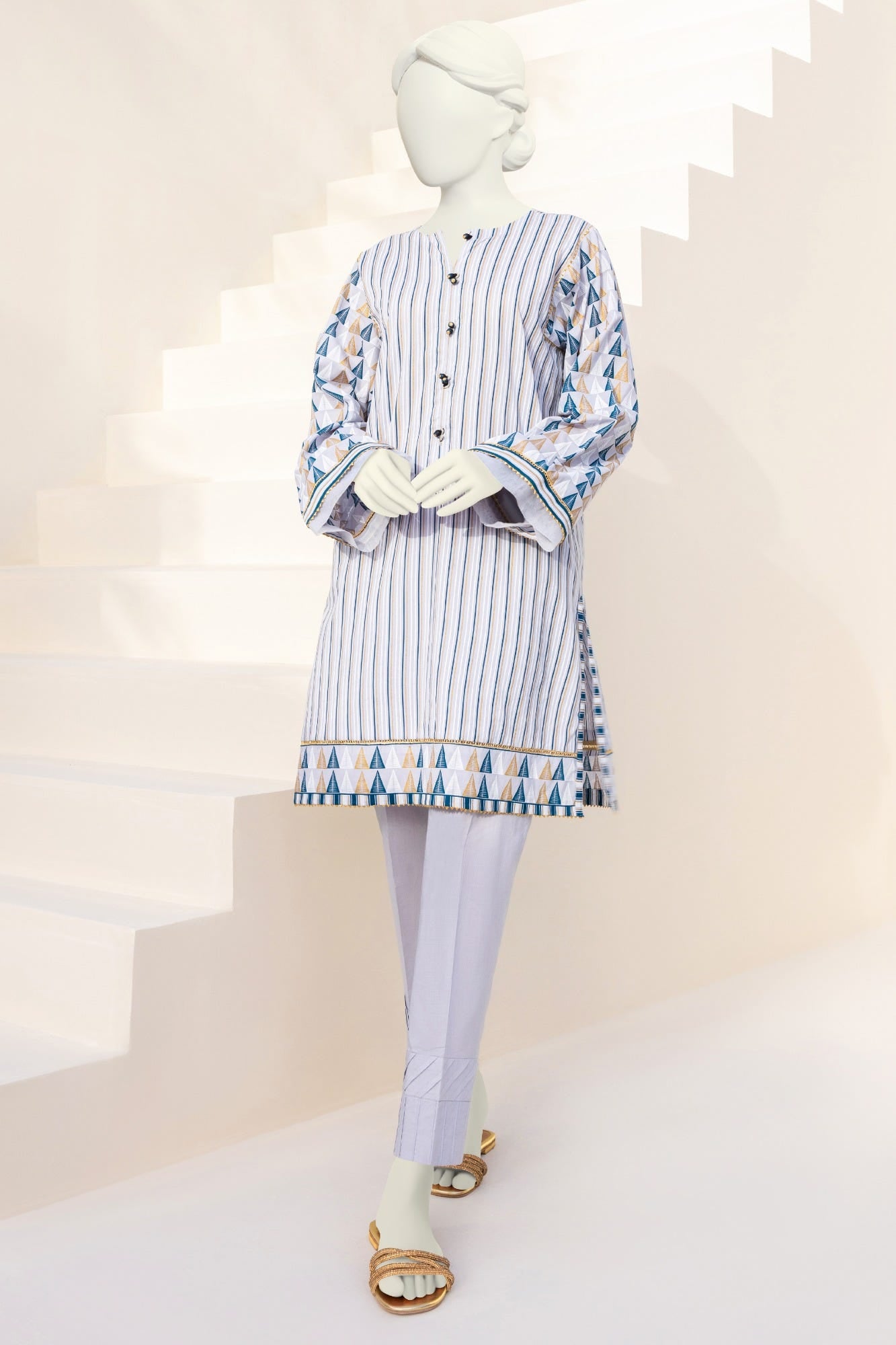 Light Grey Lawn Unstitched 2 Piece Dress | Ccw-2Psu-S-22-2066