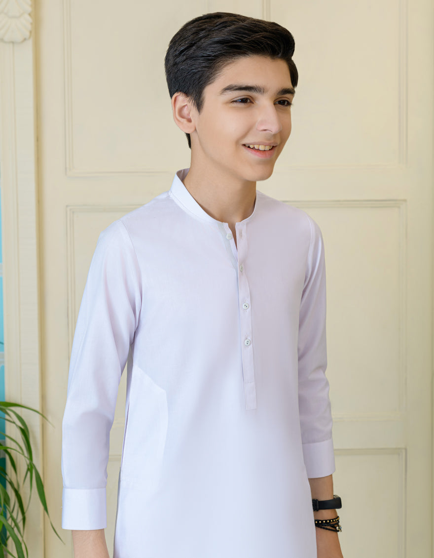 WHITE JUBBA