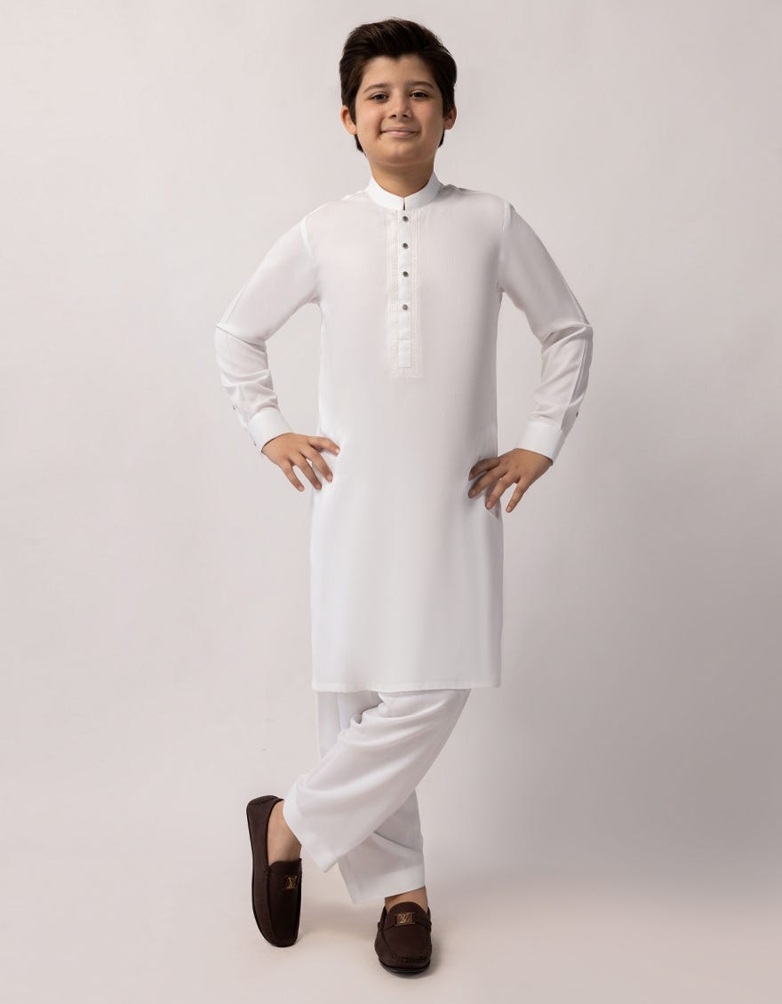 WHITE SEMI FORMAL KAMEEZ SHALWAR