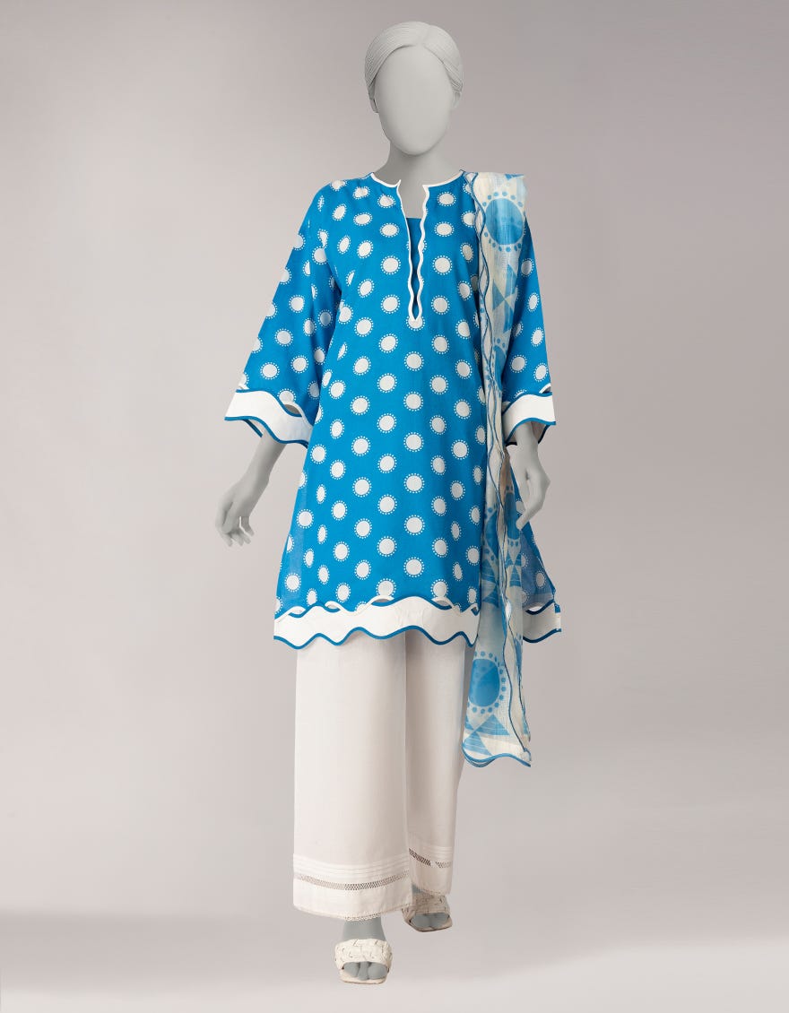 Retail Price: 2,990/-PKR