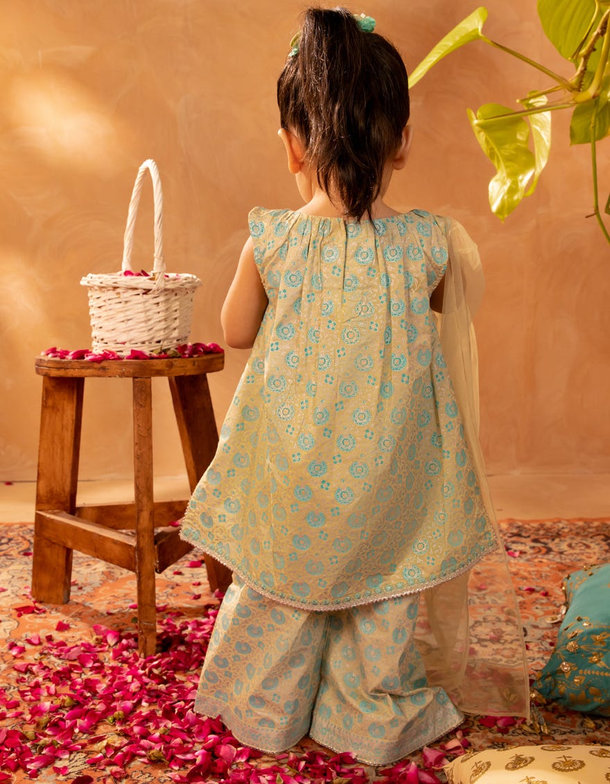 GREY COTTON SILK EMBROIDERED 3PC STITCHED