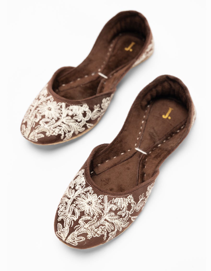 BROWN SUEDE KHUSSA