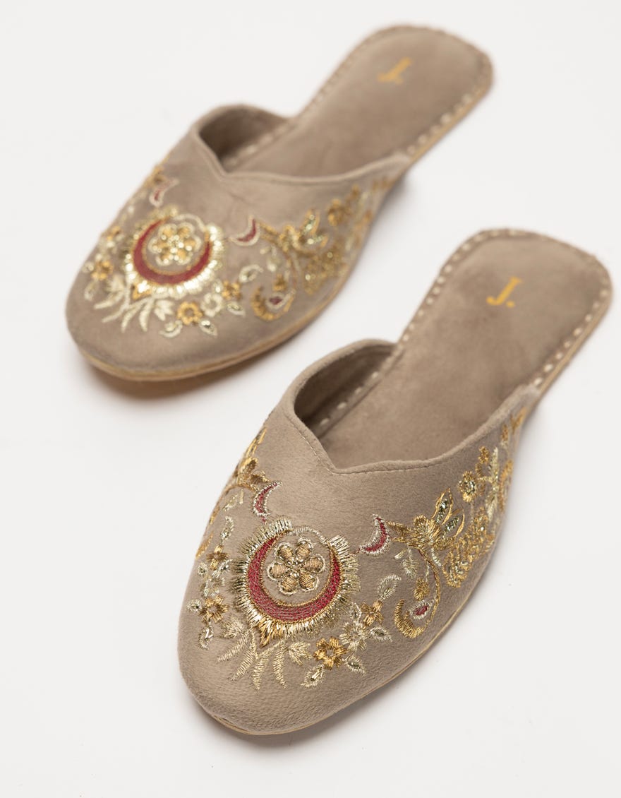 BEIGE SUEDE KHUSSA