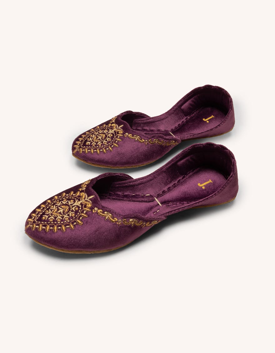 PURPLE SUEDE KHUSSA