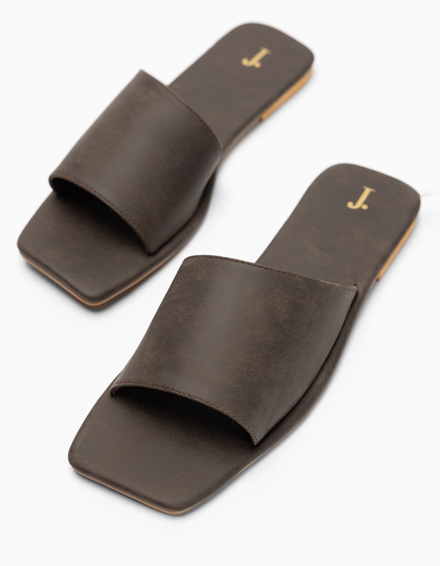 BROWN CHAPPAL