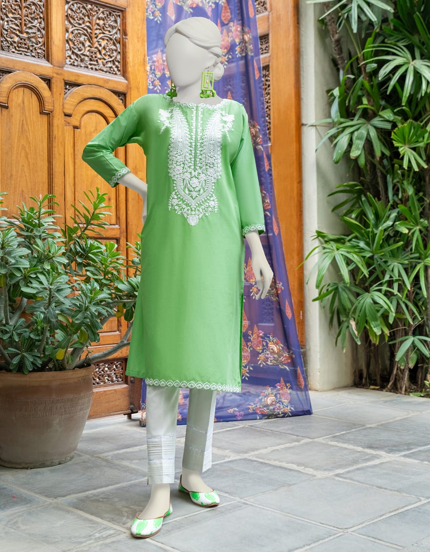 Green Lawn Women's Kurti | Jjlk-S-Jss-24-344