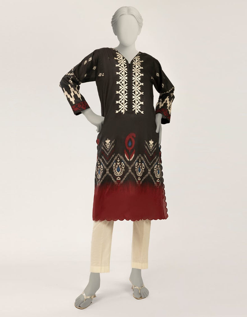 BLACK LAWN EMBROIDERED KURTA