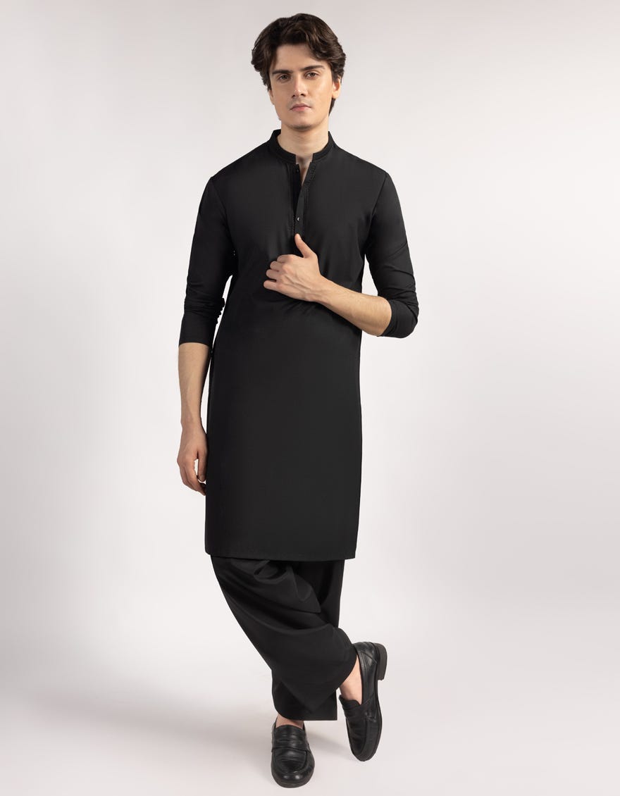 BLACK KAMEEZ SHALWAR