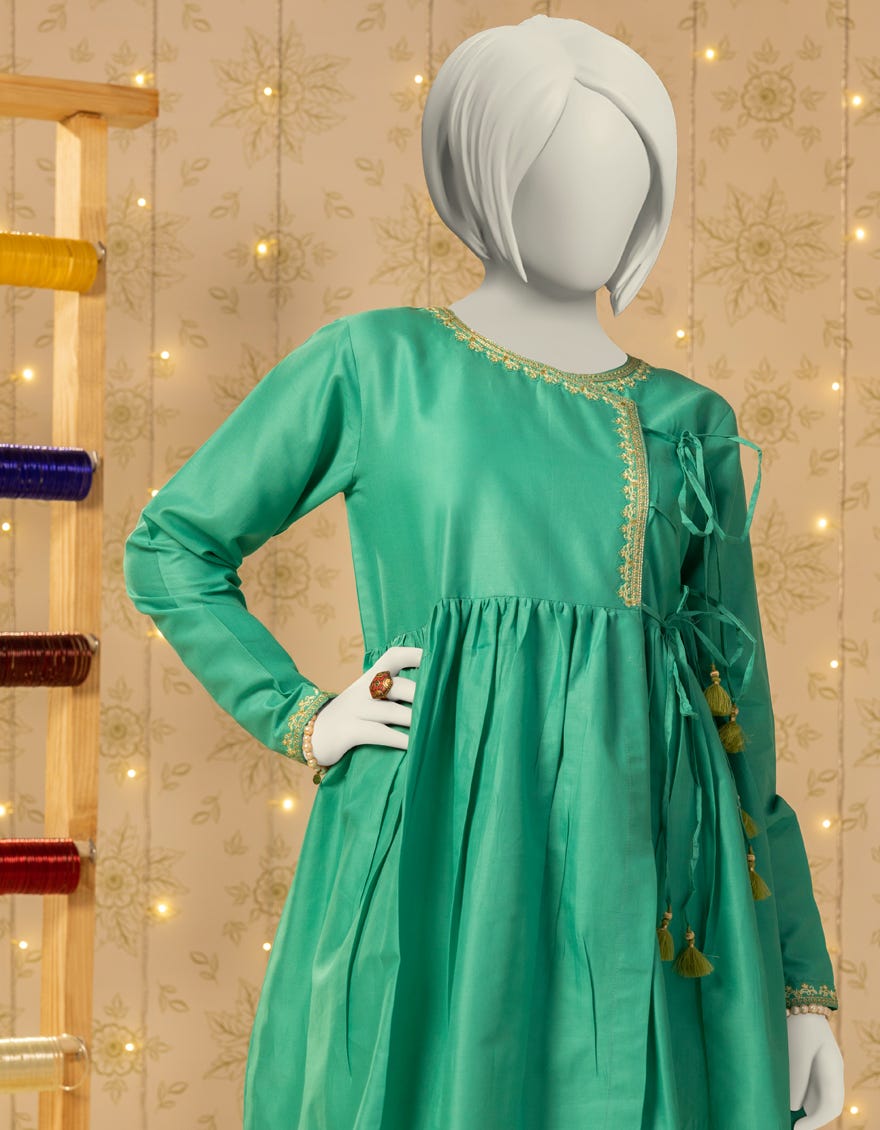 GREEN LAWN EMBROIDERED KURTA